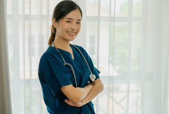 Nurses help care for the elderly at home. Nurses help care for the elderly at home.